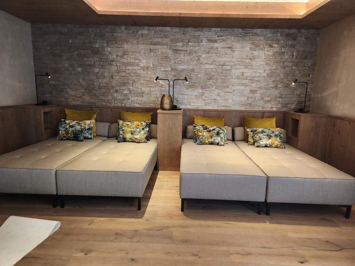 Hotel Gabi Wals-Siezenheim Екстер'єр фото